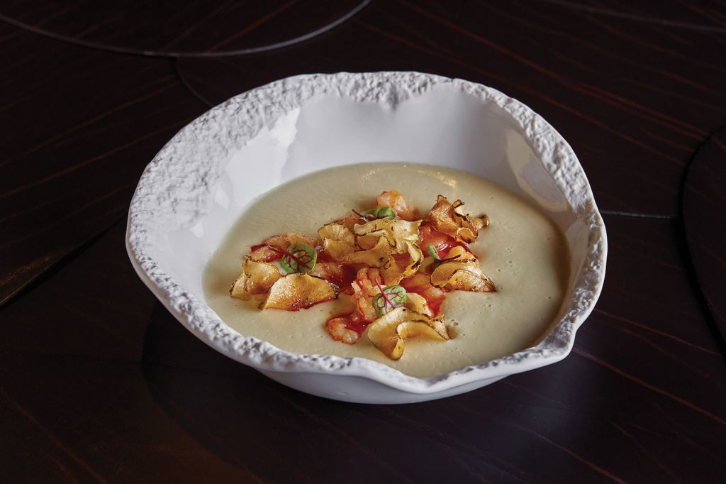 Крем суп из корений и сладкой креветки в ресторане «Пифагор»jpg.jpg